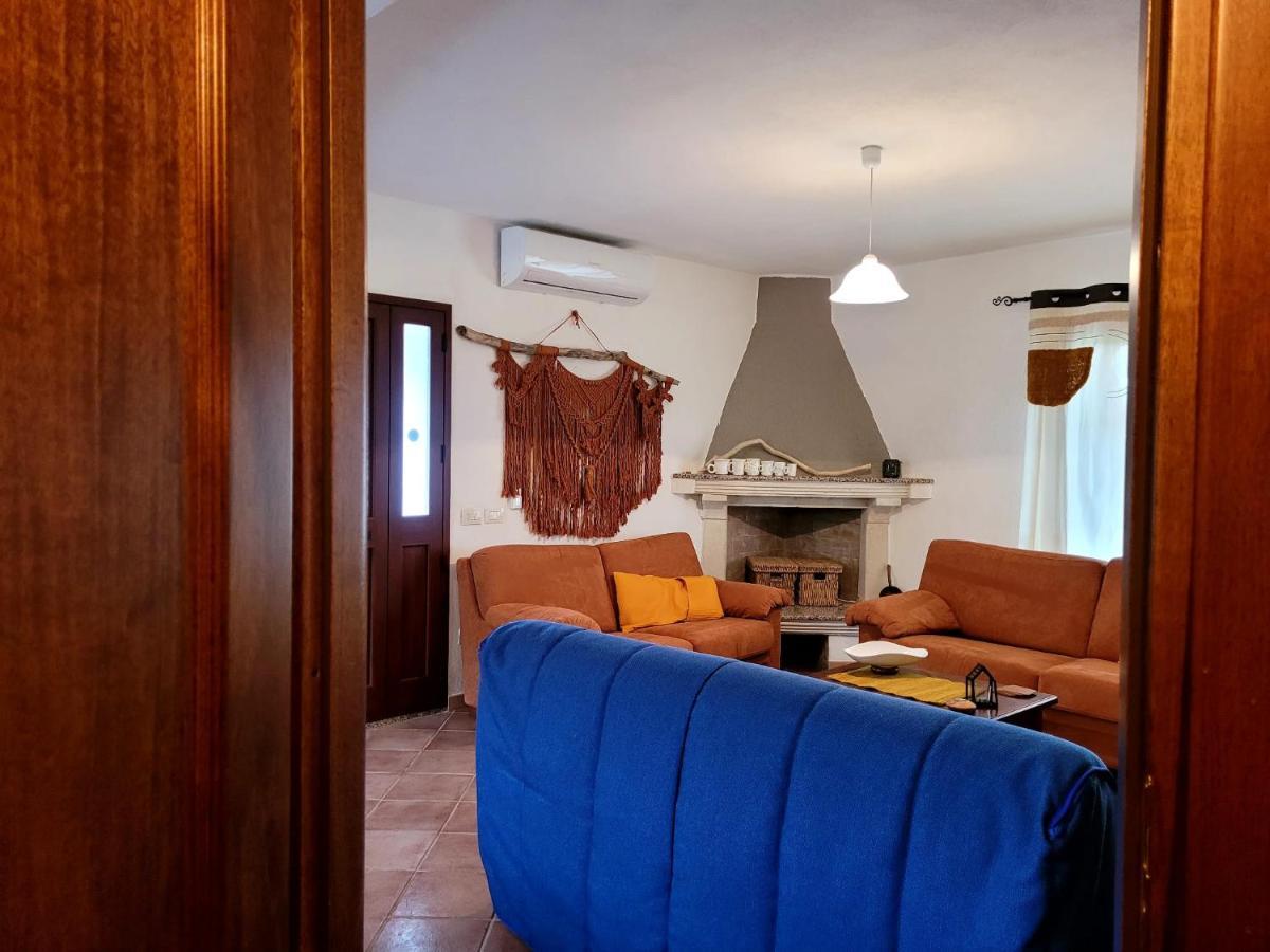 Appartement Sas Domos De Badde Manna à Torpè Extérieur photo