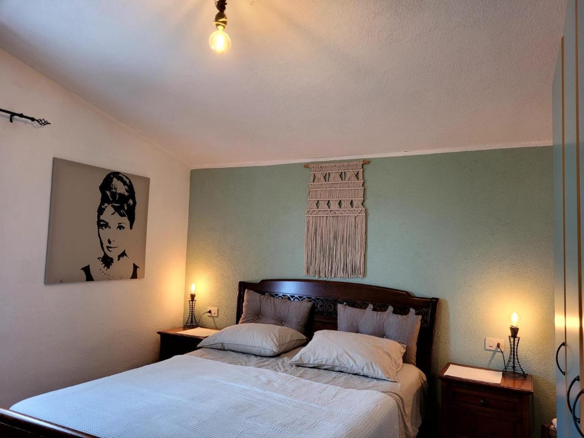 Appartement Sas Domos De Badde Manna à Torpè Extérieur photo