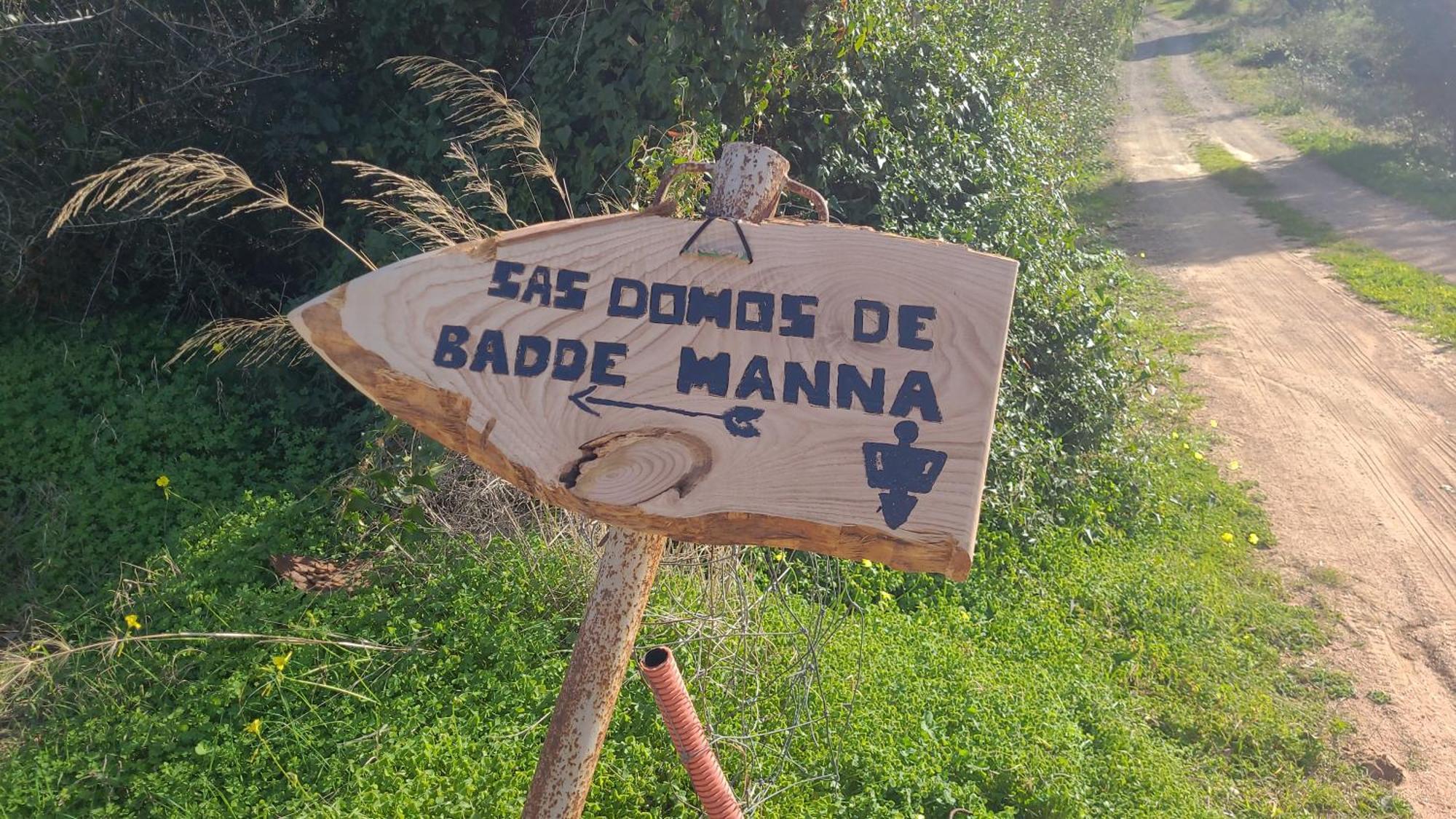 Appartement Sas Domos De Badde Manna à Torpè Extérieur photo